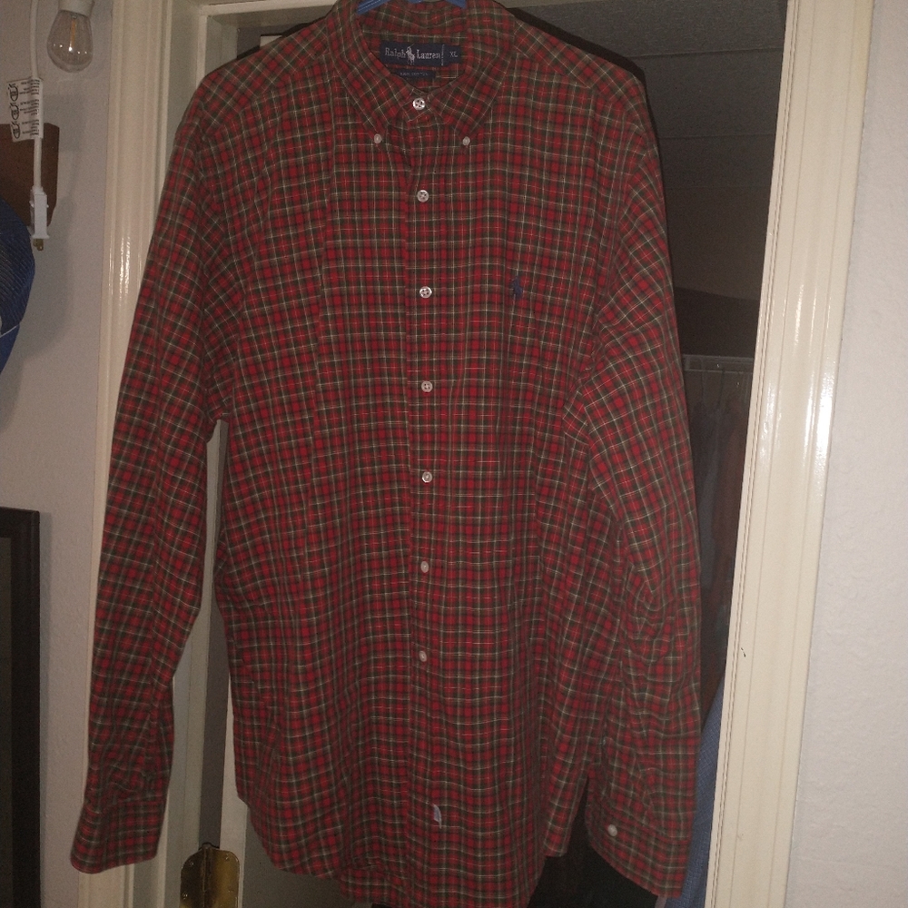 Ralph Lauren long sleeve collared dress shirt.